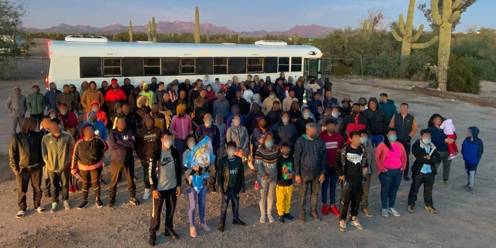 En solo tres días, 478 personas fueron detenidas. Representando a 14 países y cubriendo cuatro continentes, entre martes y miércoles de la semana pasada, los agentes encontraron cinco grupos grandes.