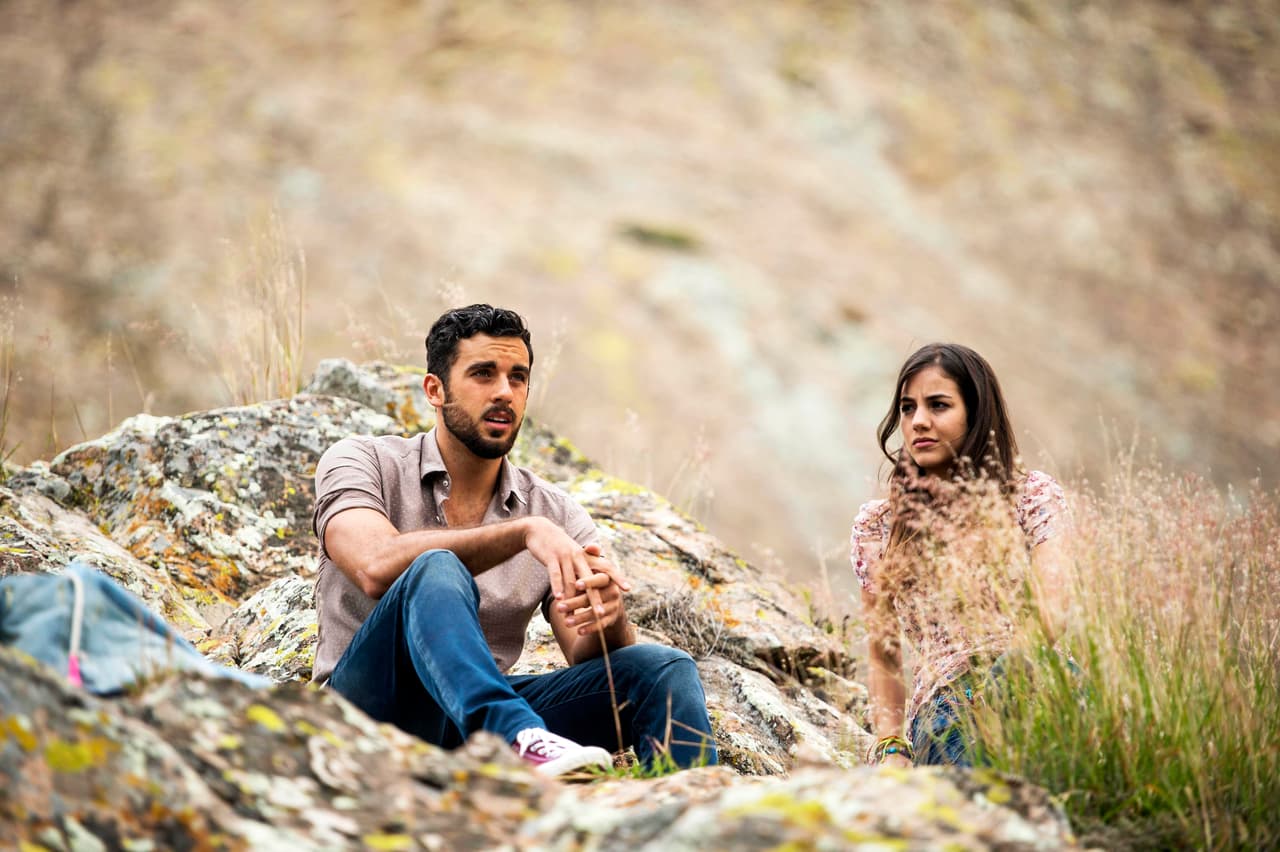 Eso sí, parece que él es diferente a todos los Ángeles. ¡Se ve que es un buen muchacho!