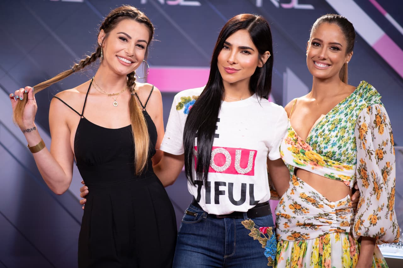 EN el lugar estuvieron presentes algunas exreinas de Nuestra Belleza Latina para acompañar a las chicas.