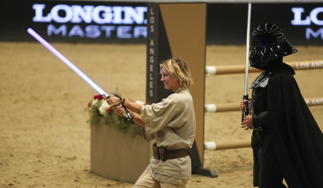 La estrella de la serie ‘The Big Bang Theory’ lució espectacular vestida de ‘jedi’.