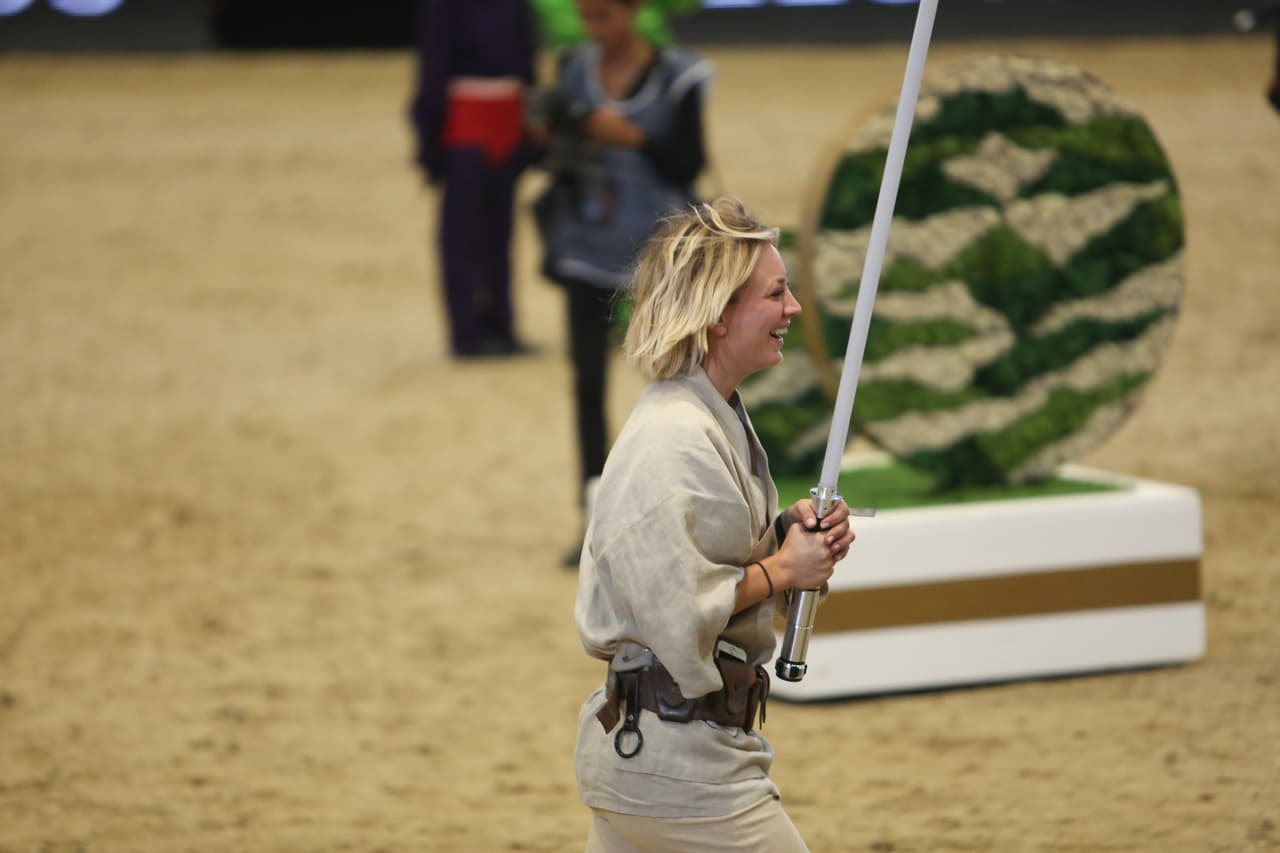 ¡Tal vez sólo quería demostrar sus habilidades en la Estrella de la Muerte!