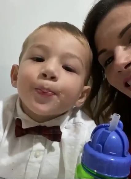 Alan tuvo el corazón dividido en Nochebuena, ya que estaba feliz de pasar una amena velada con sus hijos mayores, pero lejos de Liam y Michelle, quienes viajaron para visistar a la familia de Cristy.