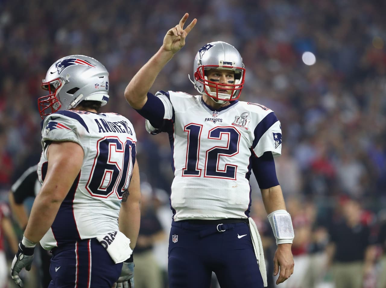 Patriots anotó de nuevo y descontó 28-20 contra Falcons y lo que parecía imposible se empezaba a cristalizar en el último cuarto, de nuevo con un Tom Brady brillante.