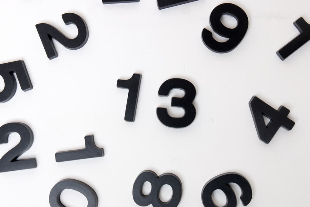 <b>¿Cómo influye este martes 13 de noviembre según tu número de nacimiento este año 2018?</b>
<br>
<br>Ahora que ya sabes cuál es tu número de nacimiento vamos a ver cómo influye este martes 13, específicamente en ti – ¡recuerda, el número 13 no se considera maléfico en Numerología sino un factor para determinar cómo repercute en tu vida cotidiana, que cada día cambia!