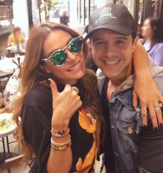 Galilea es muy afortunada y entre sus guapos amigos se encuentran Alejandro Chabán.