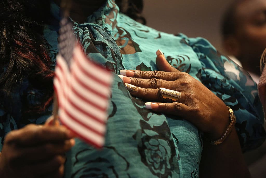 Nueva York invierte en un fondo de servicios legales para inmigrantes a través del estado