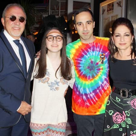 Los Estefan son 'una familia normal'