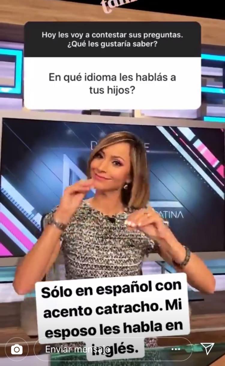 En la casa de Satcha se hablan dos idiomas, pero ella siempre les inculcará el español a sus retoños.