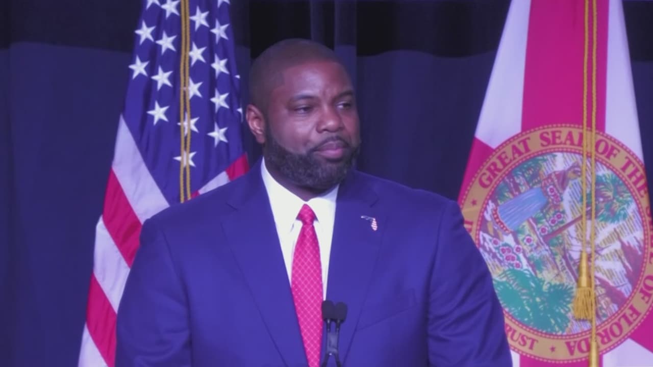 Byron Donalds se queda con la nominación republicana a la gobernación de Florida, según AP