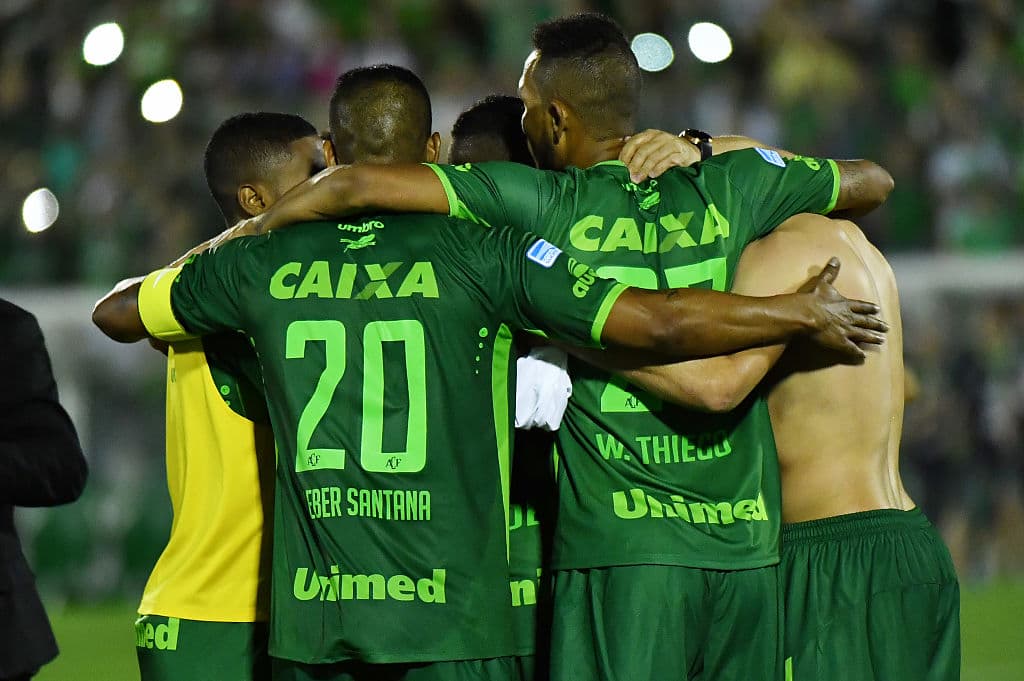 Expediente: Chapecoense, los eternos campeones 