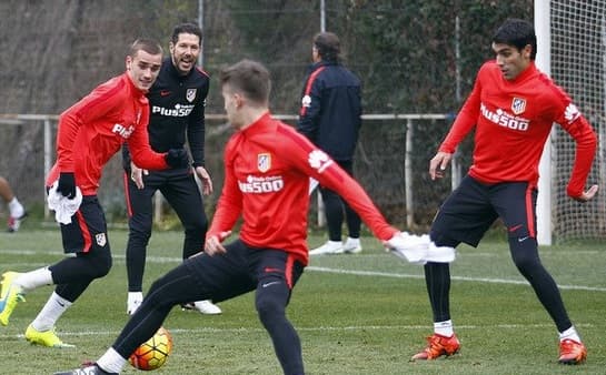 Augusto Fernández ya se entrena con el Atlético de Madrid tras confirmar su fichaje