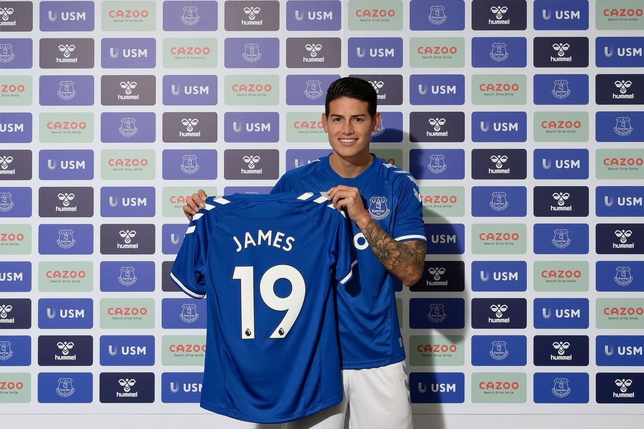 James Rodriguez ha firmado un contrato de dos años con el club con opción a una tercera temporada. Carlo Ancelotti, técnico del Everton, está convencido que será una adición importante al equipo.