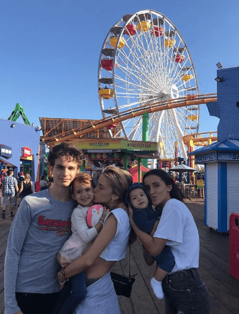 "La razón de mi existir", escribió Alan Tacher, que al parecer no era el único papá que extrañaba a su retoño.