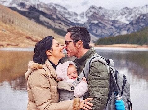 Su historia de amor nació en el set de la película ‘A la mala’ en 2014 y tuvo como frutos su matrimonio en 2016 y el nacimiento de su adorada hija Kailani.