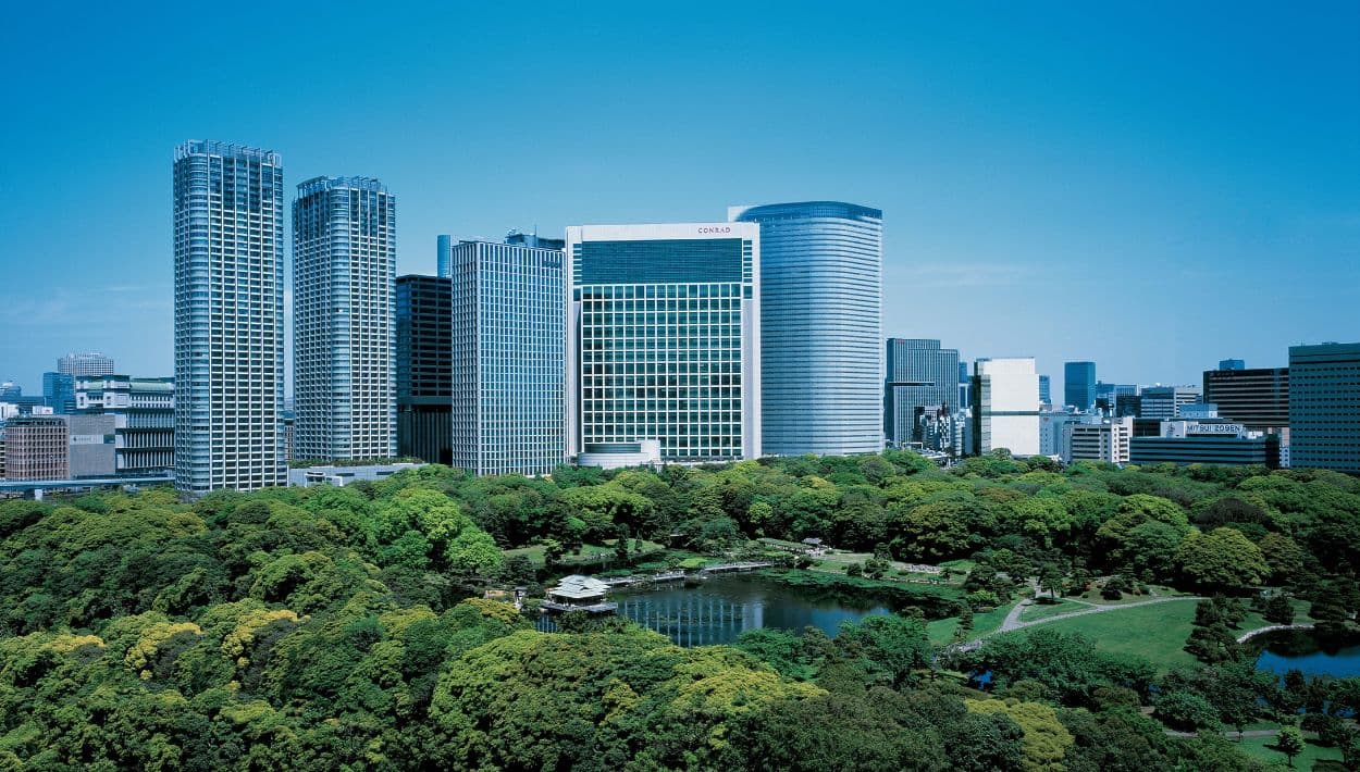 Conrad Tokyo, Hilton Hotel