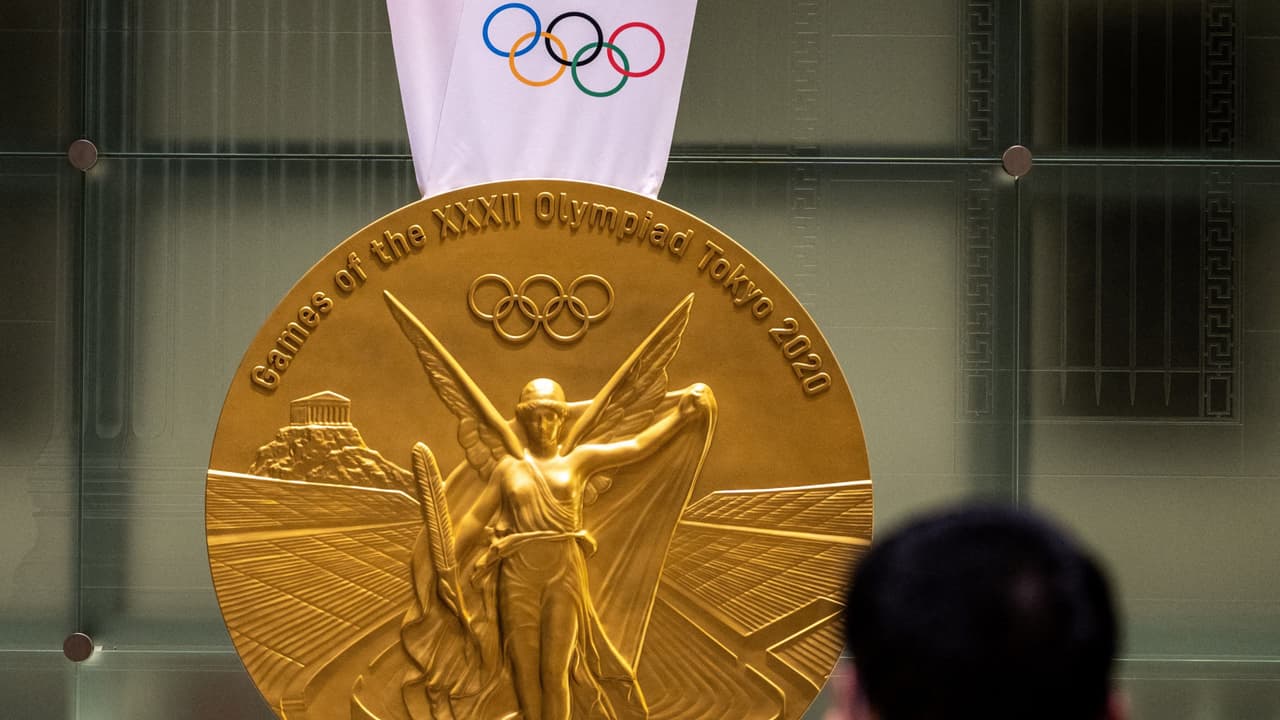 Medallistas olímpicos se pondrán su propia presea en Tokyo 2020