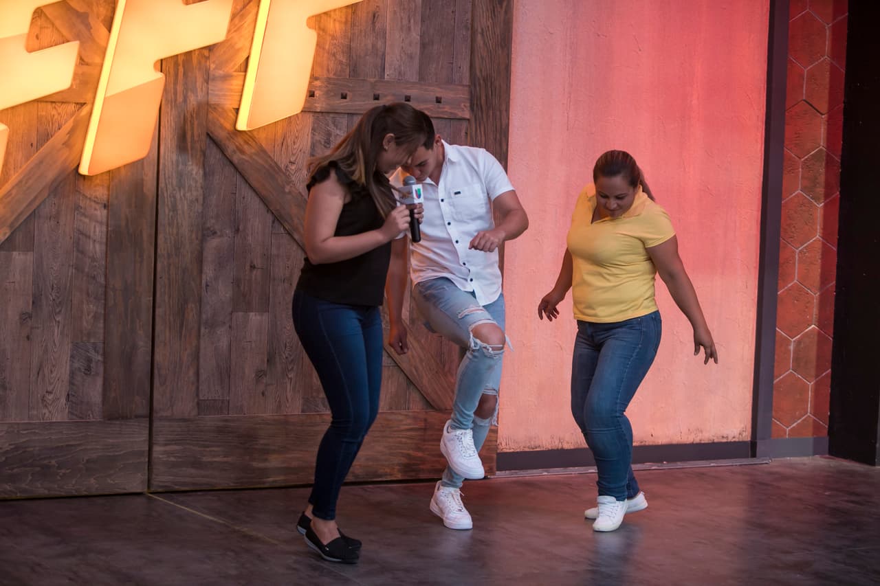 Pese a la adversidad siempre hay que estar alegres y bailar al ritmo de banda, la familia Wong se despidió así de Familias Frente al Fuego.