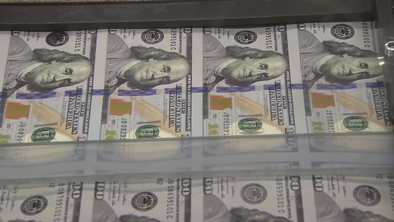 EEUU incluirá firma de Donald Trump en nuevos billetes por primera vez