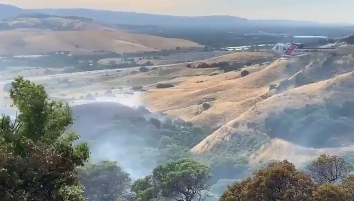 Incendio en el sur de San José consume más de 200 acres