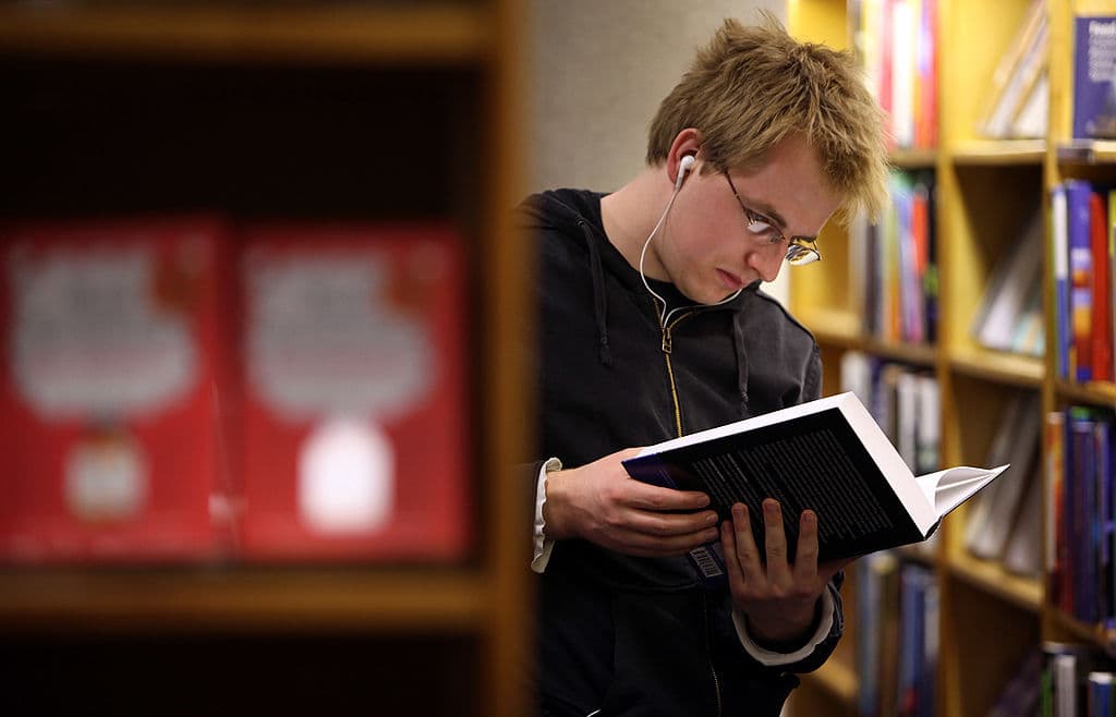 El Gobierno de Trump investigará casos de discriminación en universidades contra estudiantes blancos