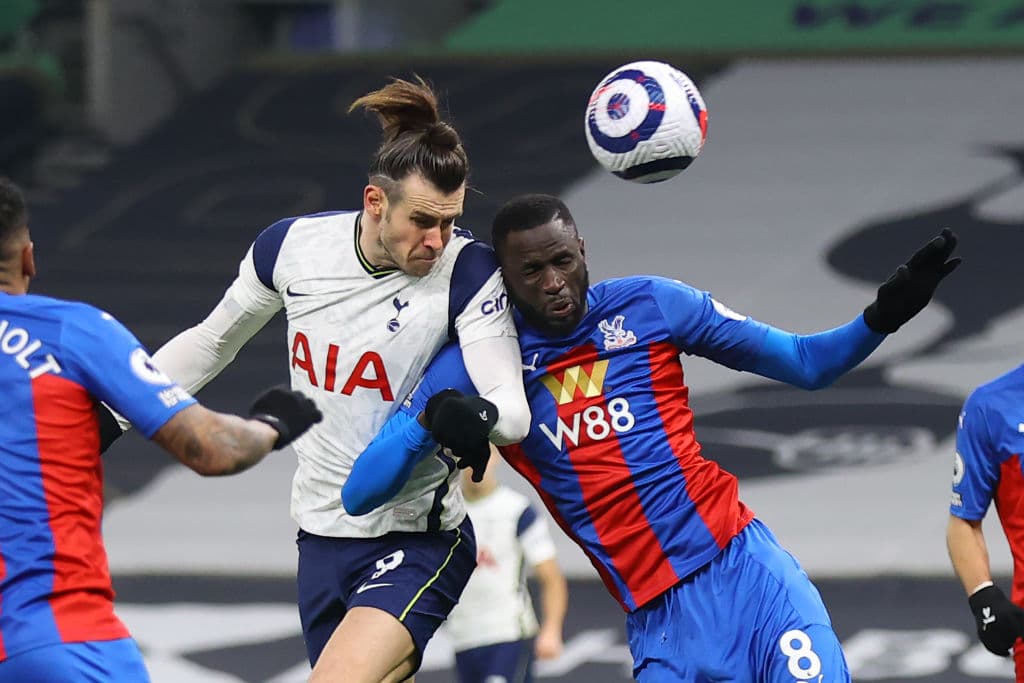 Tottenham golea a Crystal Palace 4-2 en la Premier League. Los goles corrieron a cargo de Gareth Bale y Harry Kane, ambos con dobletes durante el encuentro. El gol en solitario fue para Christian Benteke. Bale ha anotado seis goles en nueve partidos jugados con los 'Spurs', ¡está de regreso!.