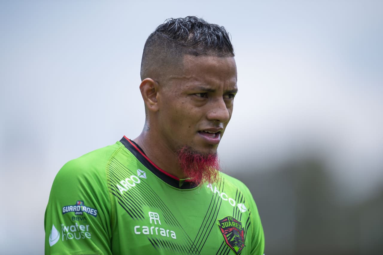 <b>Jefferson Intriago</b> - Los peinados y estilos exóticos siempre han sido parte del futbol y nosotros te presentamos a los jugadores con los mejores cortes y estilos.