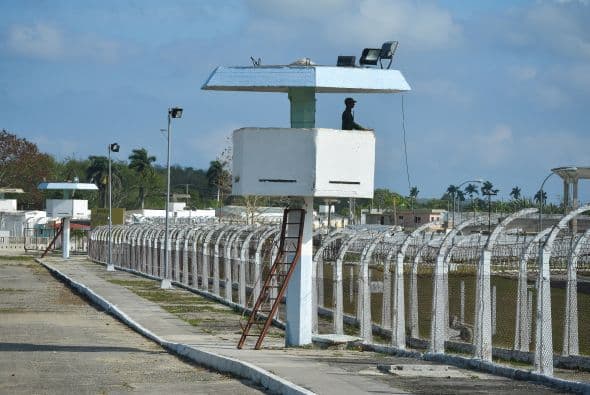 Periodistas extranjeros y cubanos accedieron el miércoles a varias cárceles próximas a La Habana.