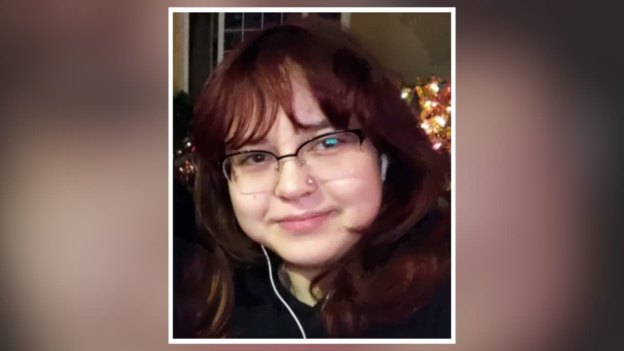 Valentina Orellana-Peralta 
<a href="https://www.univision.com/local/los-angeles-kmex/lapd-video-tiroteo-muerte-valentina-orellana-peralta-burlington-north-hollywood">falleció tras un tiroteo dentro de una tienda de Burlington,</a> cuando la policía de Los Ángeles disparó contra un sospechoso.