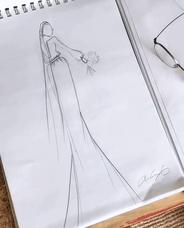 A menos de un día de haberse publicado, el video ha alcanzado más de 164,000 reproducciones y más de 1,400 comentarios de los fans que han votado por su diseño favorito.