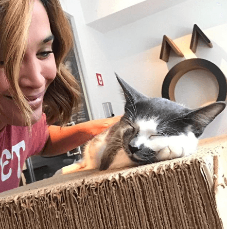 Las redes sociales fueron testigos de sus aventuras. Ella compartió algunos de los bellos instantes que compartieron juntos.