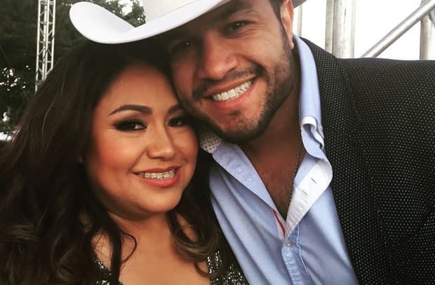 Jovanko también se fotografió con Luz María.