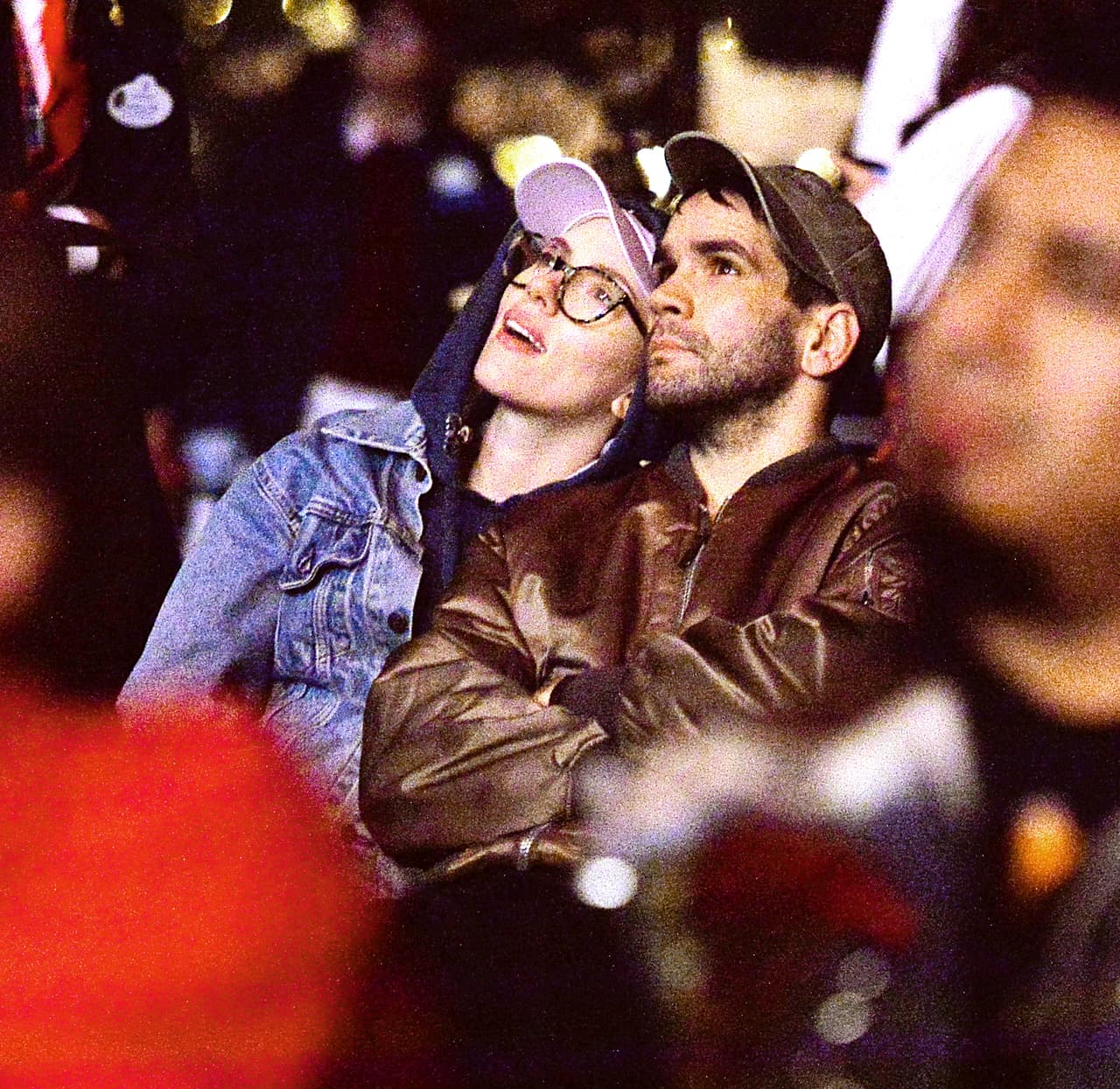 Ella y su marido Romain Dauriac, disfrutaron de los fuegos artificiales.