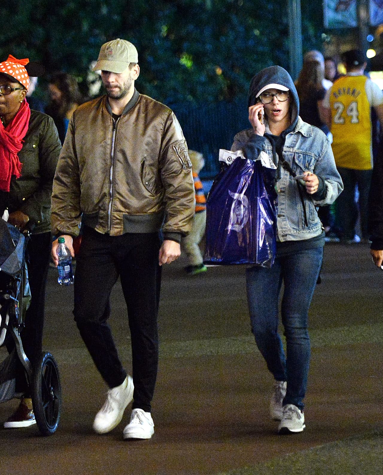 También fueron al juego de Indiana Jones.