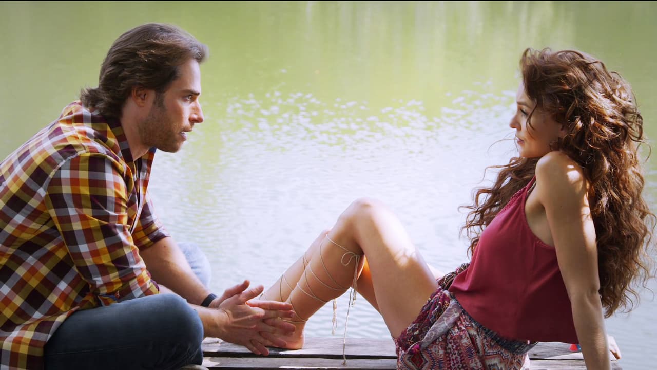 Tras perder su memoria, se convirtió en Santiago y comenzó a trabajar como taxista, sin esperar que conocería a Ana Lucía, la mujer que le robaría el corazón.