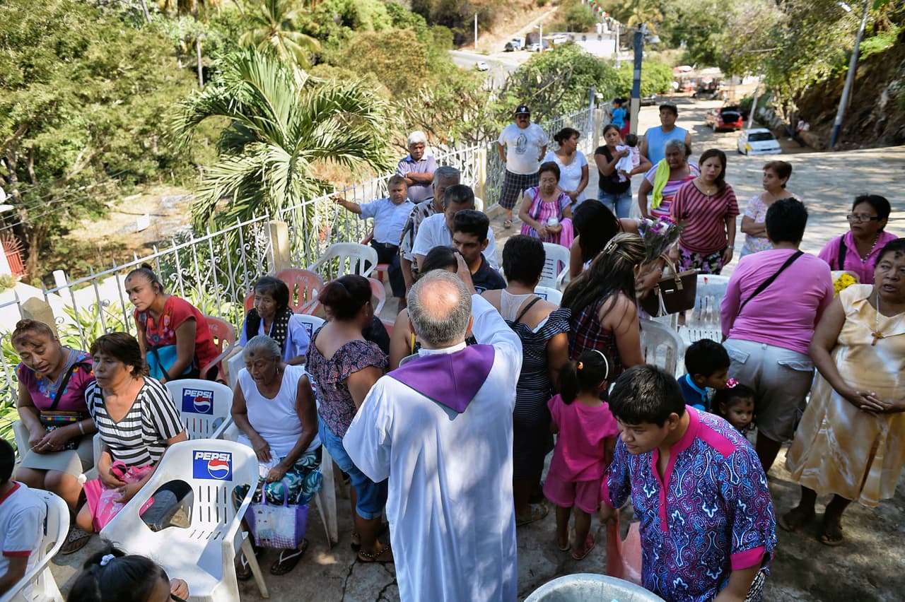 Un obispo mexicano asegura que hizo un pacto electoral con narcos para que no maten a candidatos