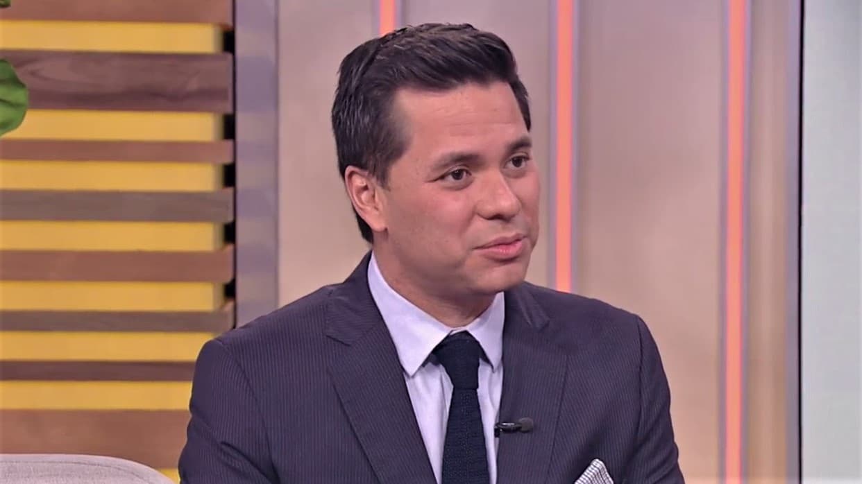 Luis Carlos Vélez presenta Línea de Fuego, un programa con "las diferentes caras de las noticias"