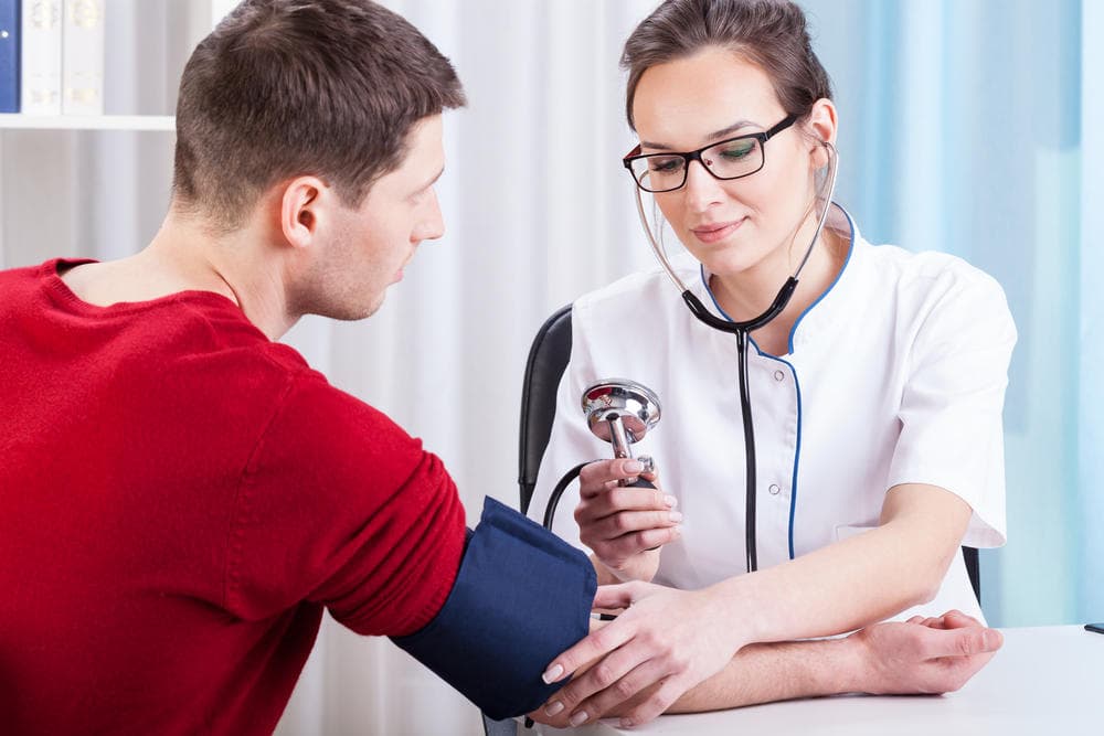 <b>Salud en el 2017</b>
<br>
<b> </b>Acude a un médico si experimentas algunos trastornos crónicos que no acaban de resolverse con medicinas tradicionales. Tal vez un cambio en tus tratamientos logre curar tu situación. Tu signo no es nada enfermizo y lograrás recuperarte.