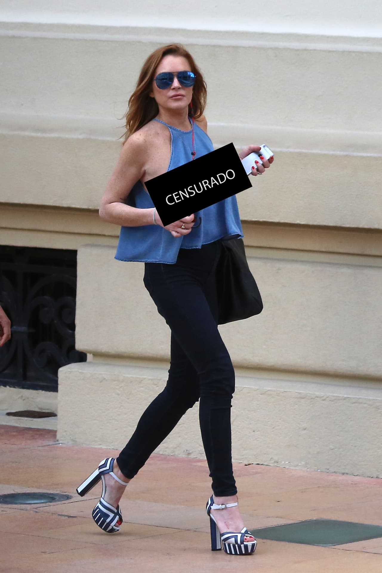 ¡Ni más ni menos que sin sostén!