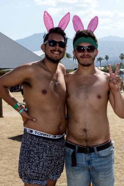 El festival de Coachella cerró su edición 2014 con los más divertidos estilos y hasta con tono tradicional y espiritual. Esta galería lo demuestra desde conejos de pascua, súper héroes y hasta celebridades irreconocibles. ¿Quieres ver más?: Las fotos que no te puedes perder