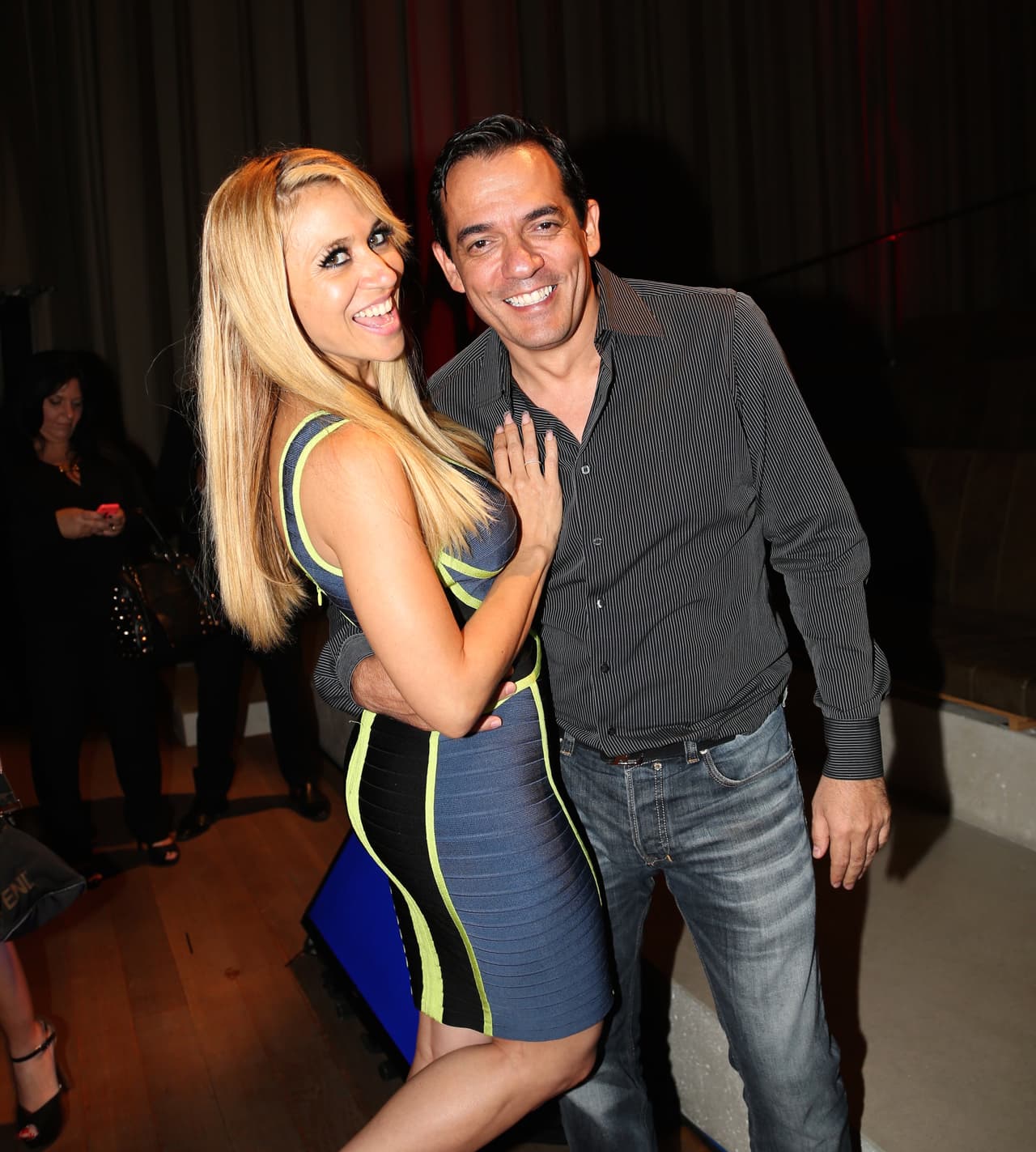 "
<b>Decidimos que esta era la mejor opción</b>, lo hemos venido hablando hace un par de años ya y pues lo decidimos", dijo en entrevista con el show mexicano 
<a href="https://www.tvazteca.com/aztecauno/ventaneando/especiales/videos/exclusiva-noelia-confiesa-que-rentara-un-vientre-para-convertirse-en-madre-y-explica-las-razones-por-las-que-tomo-esa-decision" target="_blank">'Ventaneando'</a>. 
<br>