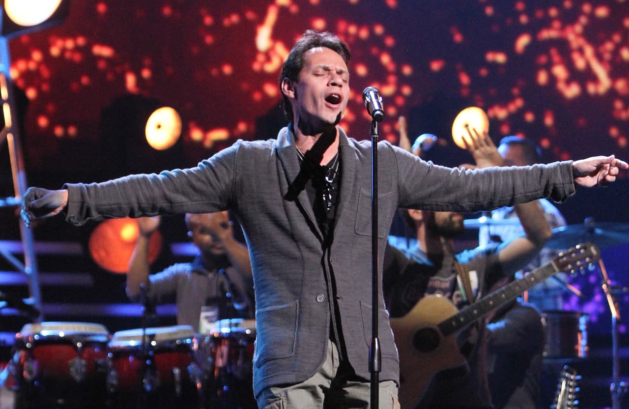 Podrás tener acceso exclusivo a las galerias de fotos de los impresionantes ensayos, en donde tus cantantes y bandas favoritos se preparan para dar uno de los espectáculos más sorpendentes del momento.