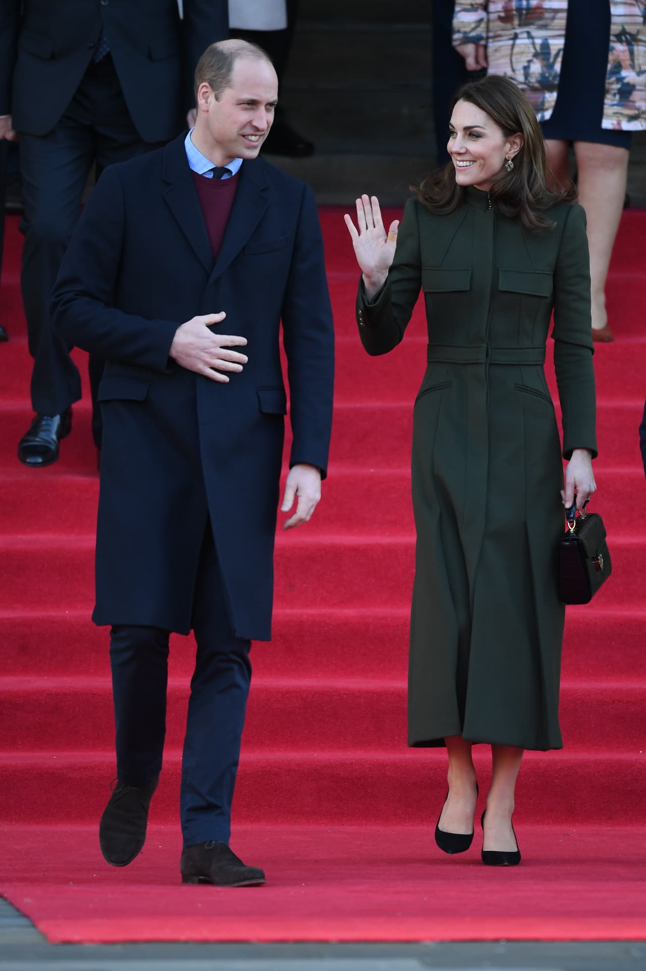 Esta visita fue la primera actividad oficial que realizan en conjunto 
<b><a href="https://www.univision.com/temas/kate-middleton">los duques de Cambridge</a></b> en 2020.
<br>