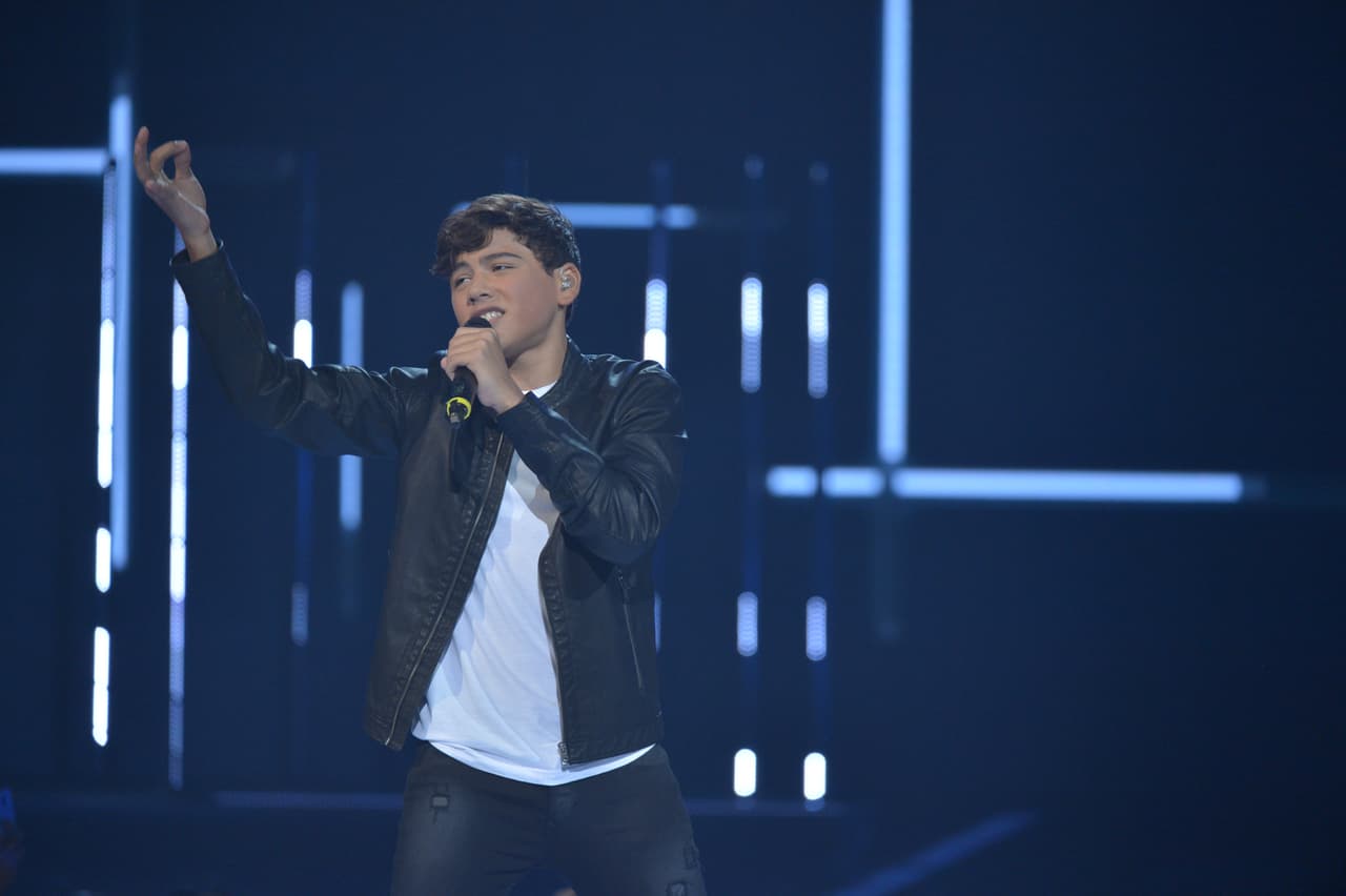 Una noche llena de emociones y muchos nervios. Los doce chicos dieron lo mejor de sí en esta primera gala en directo. Dinos cuál es tu favorito.