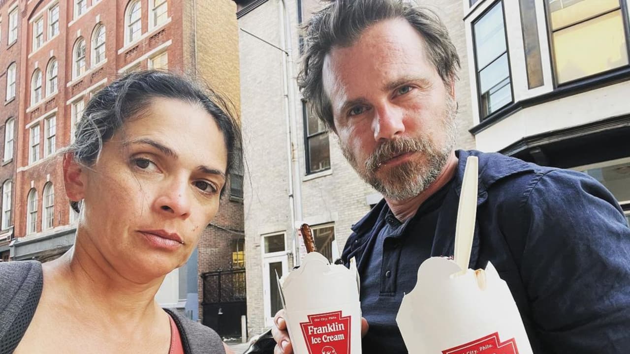 El actor está casado con Alexandra Barreto desde 2006.