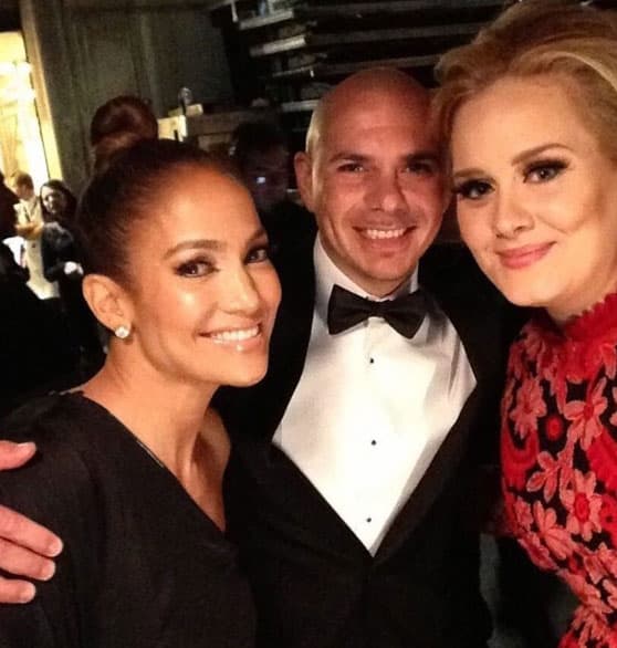 Y seguramente invitaría a sus amigos famosísimos, como Jennifer Lopez o Adele.