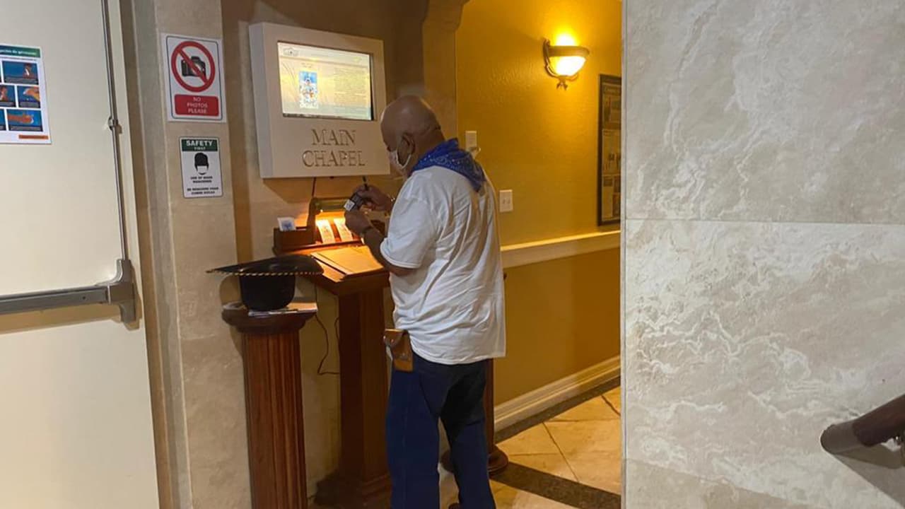 El velorio se prolongó hasta las 9:00 p.m. de este martes.