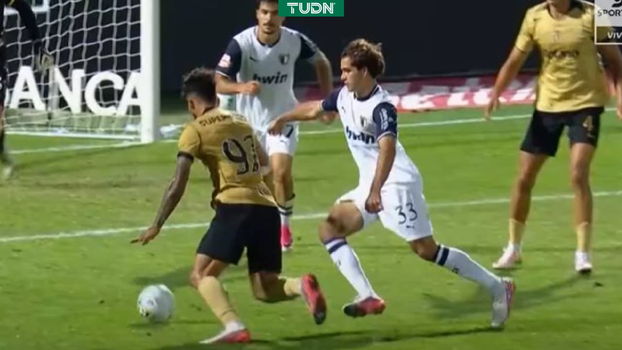Pato Salas debuta en Portugal y aporta en el empate ante Sporting