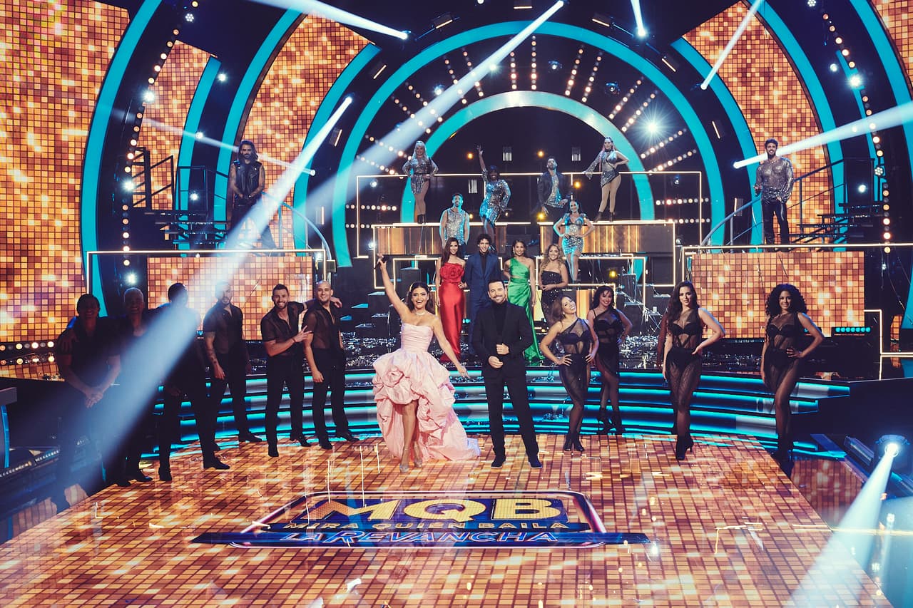 La fecha esperada llegó, el show de baile más querido por las familias hispanas, Mira Quién Baila ¡La Revancha!, hizo su debut por todo lo alto este domingo.
<br>