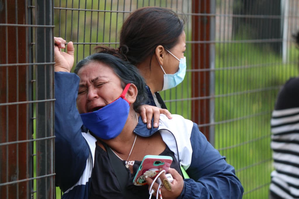 Entre la venganza y la inacción oficial: explicaciones a la masacre que dejó 80 presos muertos en Ecuador
