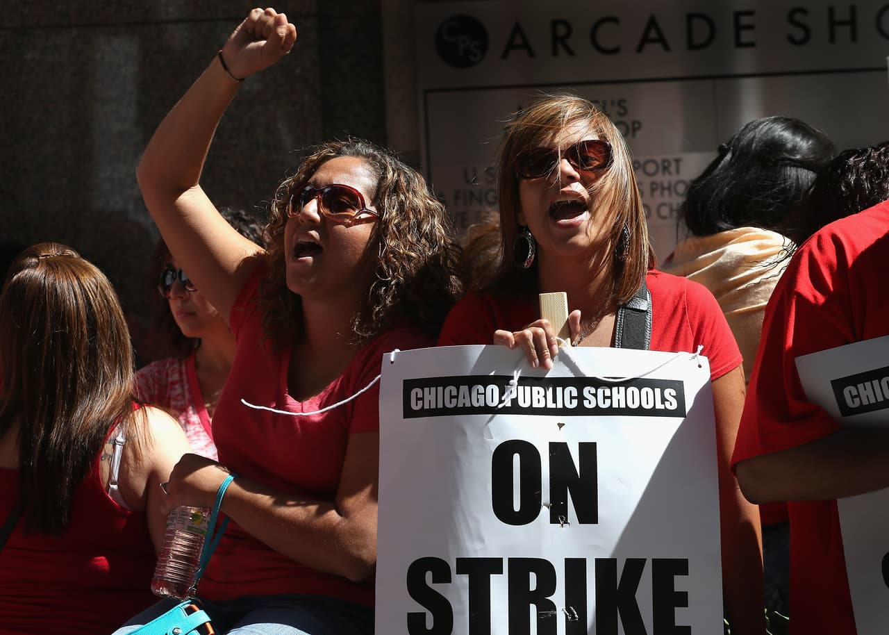 Sindicato de maestros dice sí a la huelga